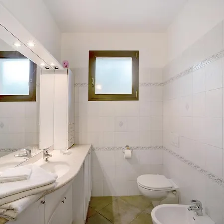 Chico La Scuderia アパート Marina dʼAndora